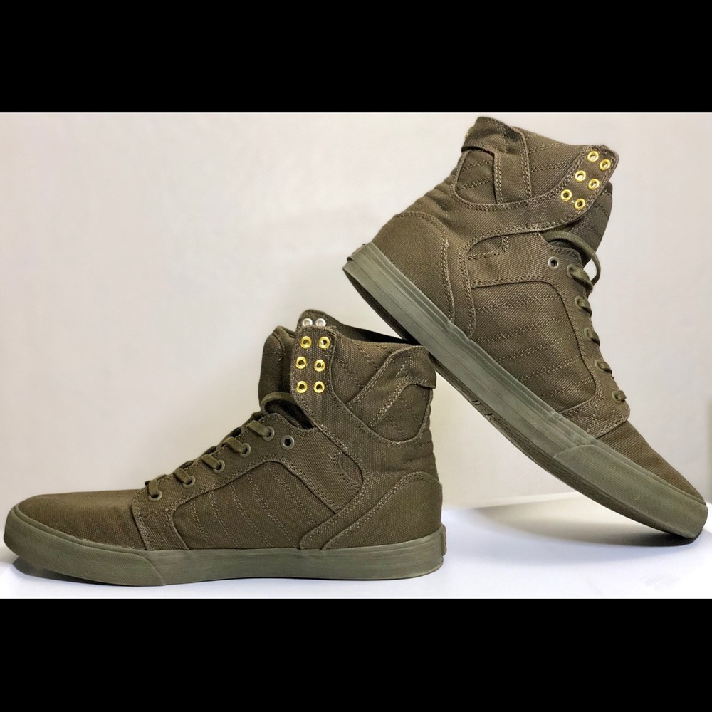 (LIKE NEW) MEN'S SUPRA SKYTOP. (Size 12).